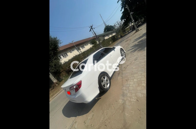 PURE FIRST BODY 2013 TOYOTA CAMRY SPORT - 7/7