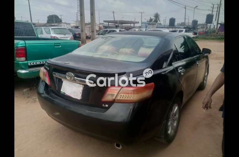 Toyota Camry for sale - 3/7