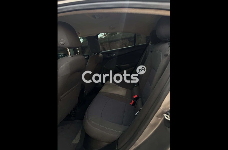 2017 Chevrolet Cruze - 6/7