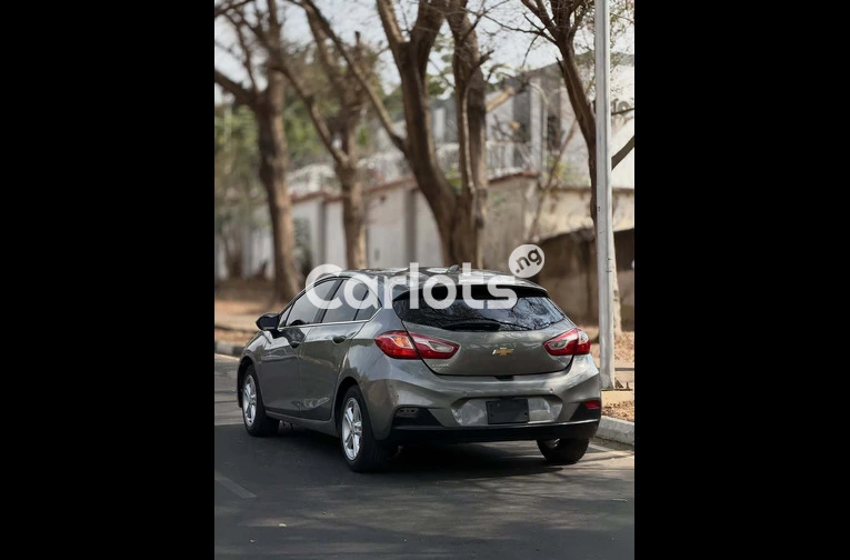 2017 Chevrolet Cruze - 7/7