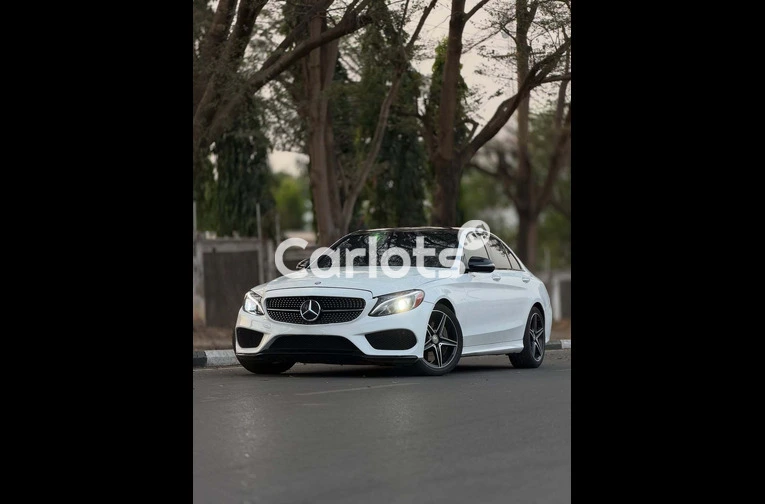 2016 Mercedes-Benz C450 - 1/7