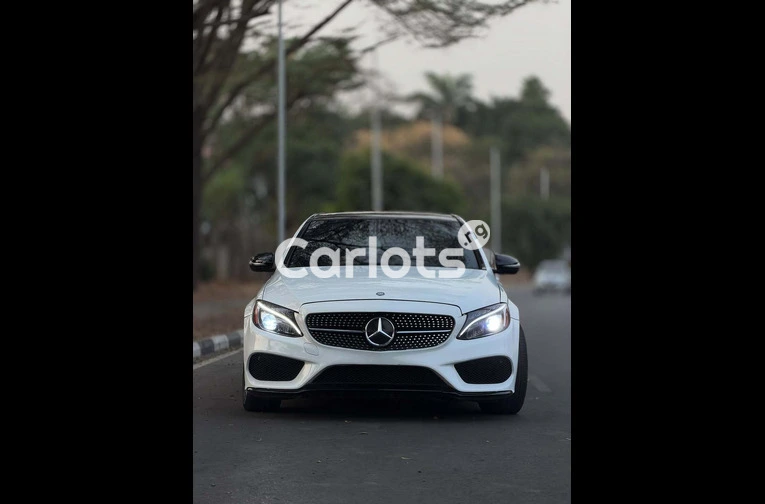 2016 Mercedes-Benz C450 - 2/7
