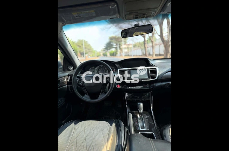 2016 Honda Accord EX-L - 4/7