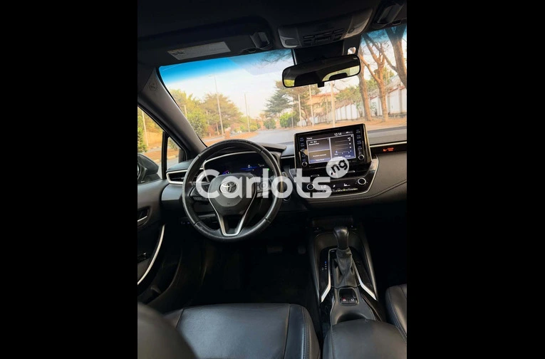 2019 Toyota Corolla XSE - 5/7