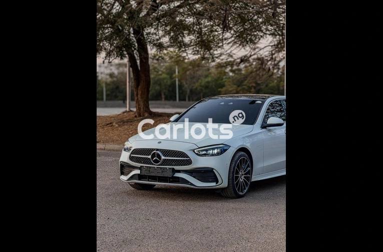 2023 MERCEDES BENZ C300 4MATIC - 2/7