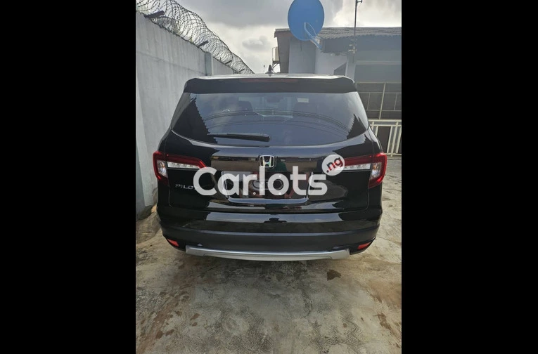 2021 Honda Pilot Ex-L - 4/7