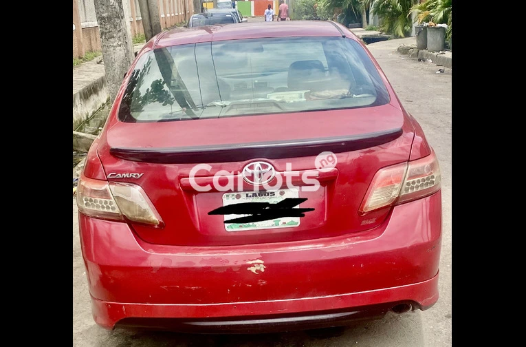Used Toyota Camry 2010 - 3/5