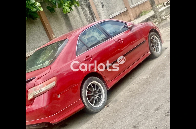 Used Toyota Camry 2010 - 4/5