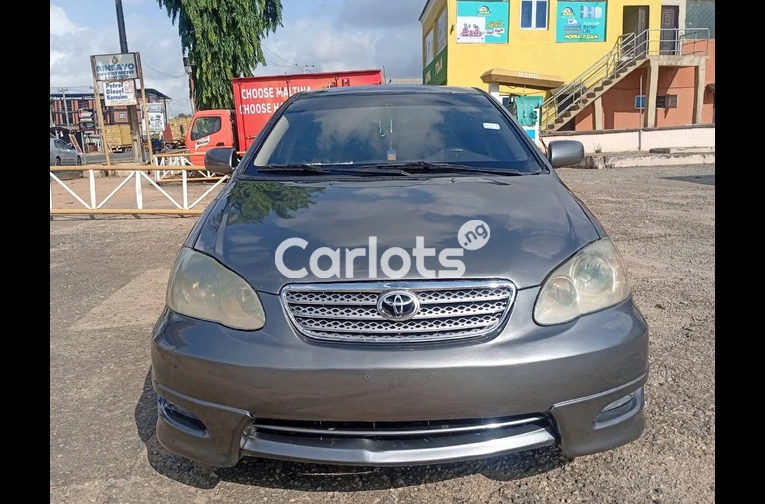 2006 TOYOTA COROLLA