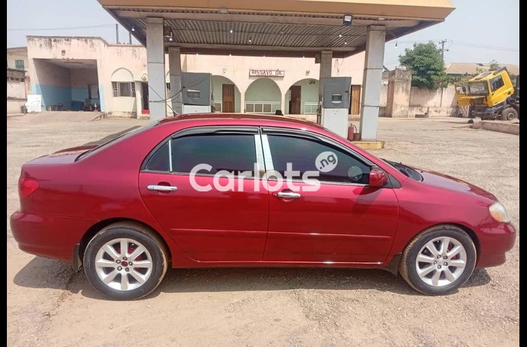 2004 Toyota Corolla - 3/6