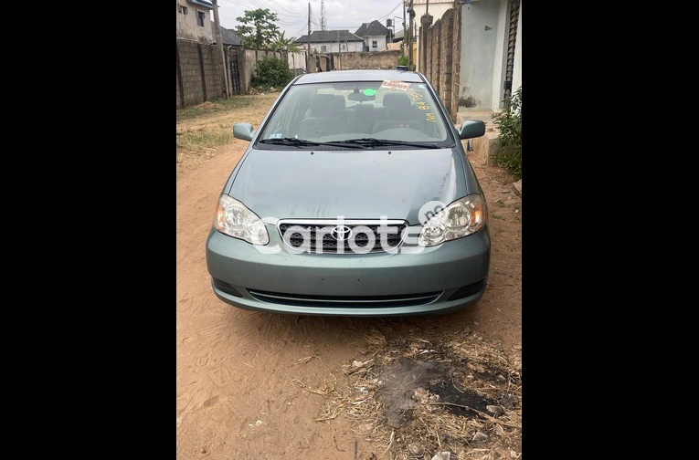 TOKUNBO 2005 TOYOTA COROLLA LE(ACCIDENT FREE)