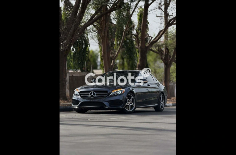 2015Mercedes Benz C400 Foreign Used