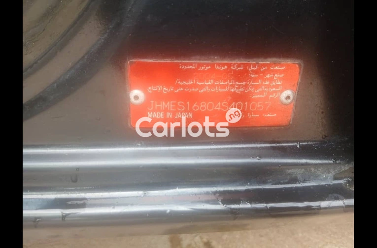 UBER STANDARD 2004 HONDA CIVIC - 4/7