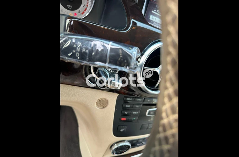 USED 2013 MERCEDES BENZ GLK350 - 5/7