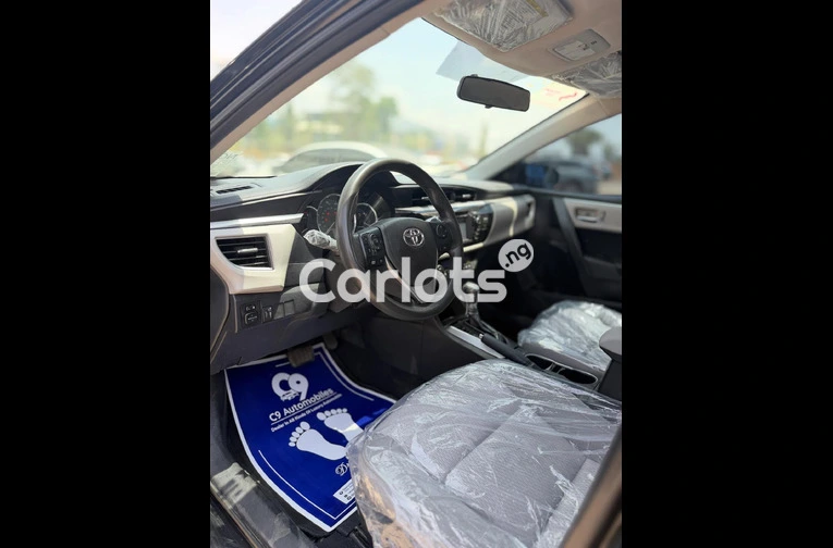Foreign used 2014 Toyota Corolla LE - 5/7