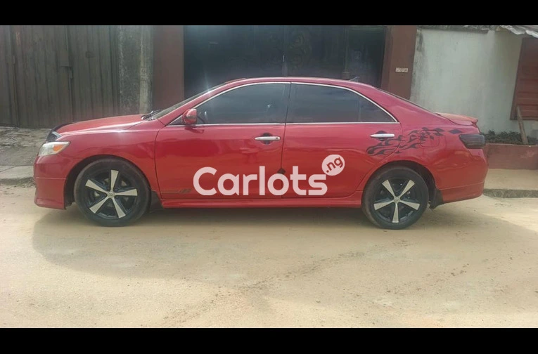 2010 TOYOTA CAMRY SPORT - 3/7