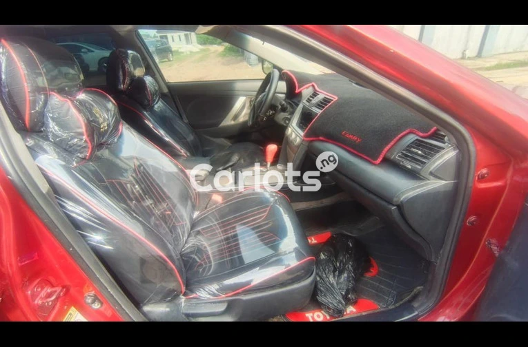 2010 TOYOTA CAMRY SPORT - 6/7