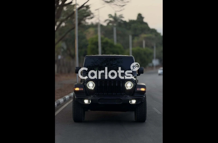 2020 Jeep Wrangler Foreign Used - 2/7