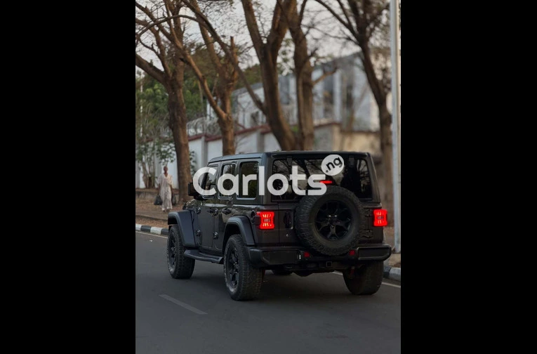 2020 Jeep Wrangler Foreign Used - 7/7