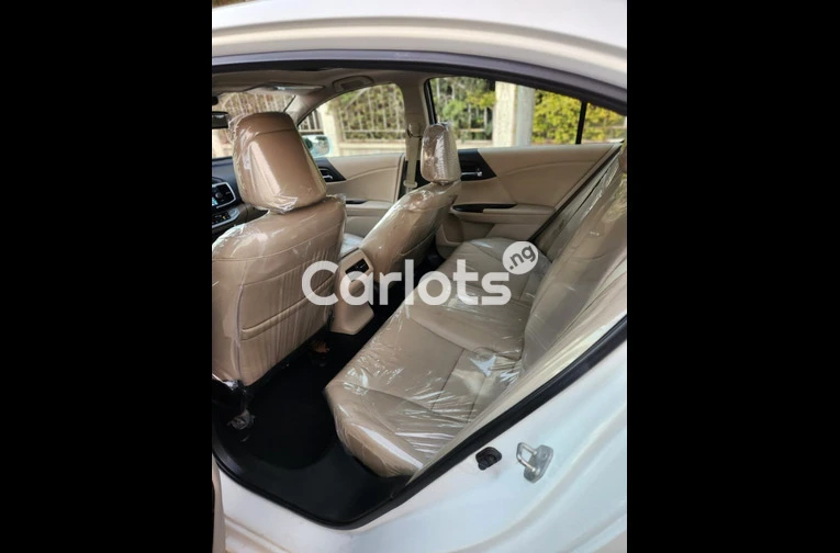 HONDA ACCORD EXL 2014 - 6/7