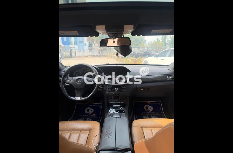 Nigerian used 2010 Mercedes Benz E350 - 4/6