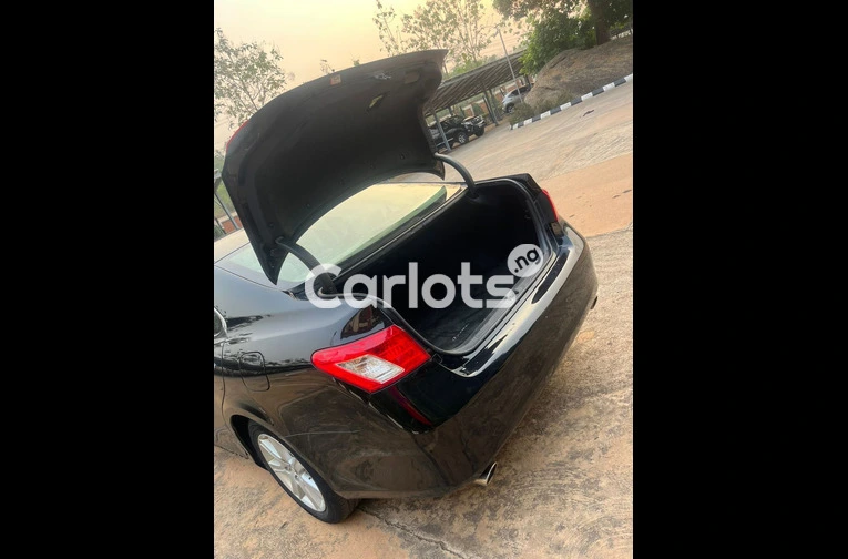 LEXUS ES350 [2009] FOREIGN USED - 2/4