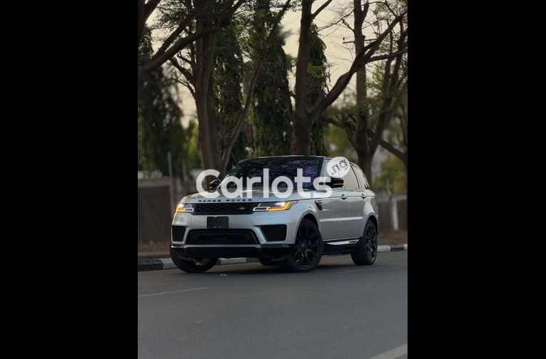 2020 RANGE ROVER HSE FULL OPTION