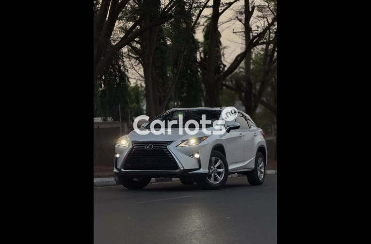 CLEAN LEXUS RX350 2016 - 1/7