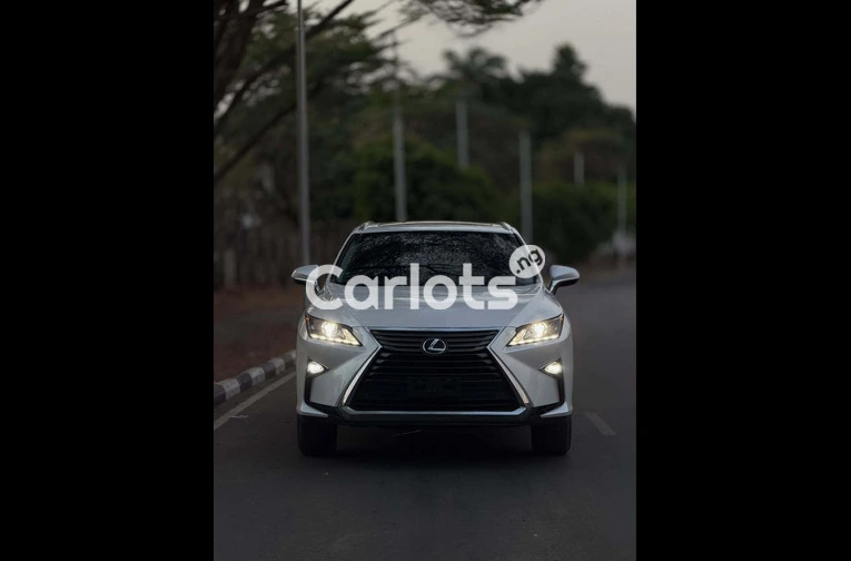 CLEAN LEXUS RX350 2016 - 2/7