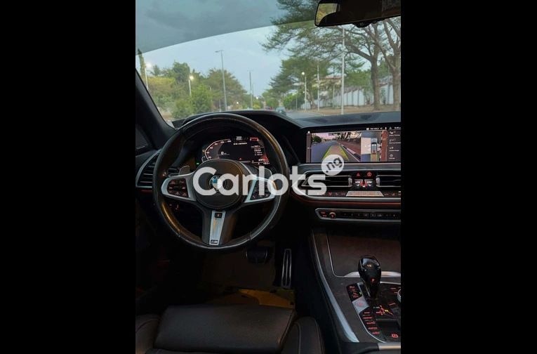 BMW X5 M50i 2020 - 3/7