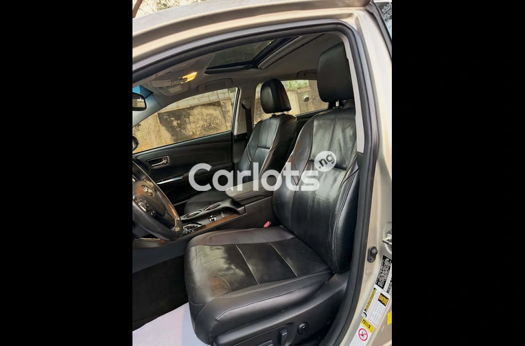 Toyota Avalon Limited 2015 - 6/7