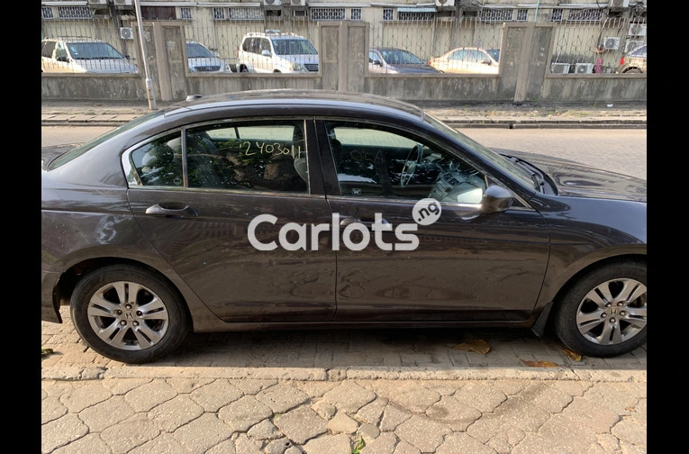 Tokunbo 2011 Honda Accord - 7/7