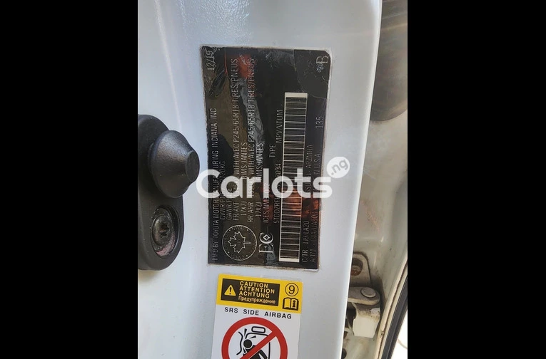 PREMIUM 2019 TOYOTA HIGHLANDER XLE AWD - 5/7