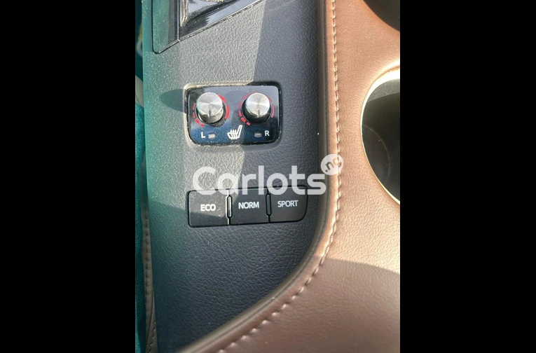 FOREIGN USED 2015 TOYOTA AVALON XLE - 2/7