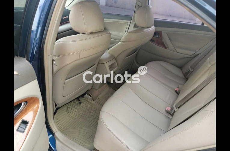 Clean Belgium Toyota Camry Muscle 2008 - 4/4