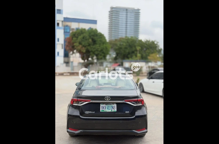 Nigeria used 2022 Toyota Corolla 2.0 with custom duty - 2/7