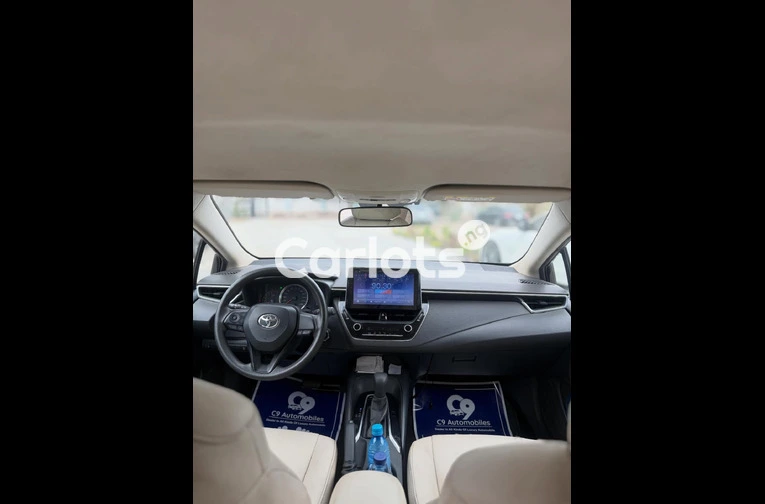Nigeria used 2022 Toyota Corolla 2.0 with custom duty - 5/7