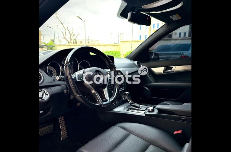 FOREIGN USED 2014 MERCEDES BENZ C300 AMG TRIM - 3/7