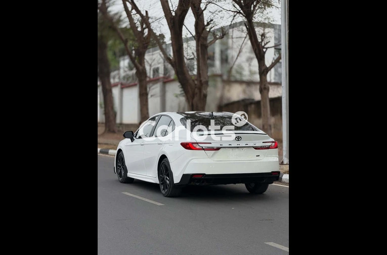 2025 TOYOTA CAMRY HYBRID - 7/7