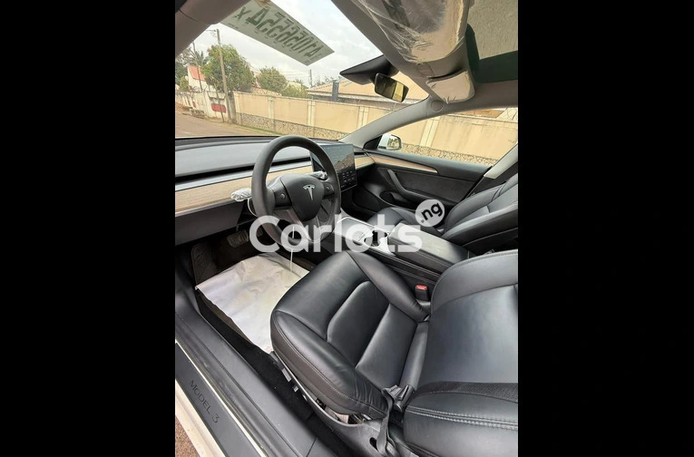FOREIGN USED 2021 TESLA MODEL 3 - 3/7