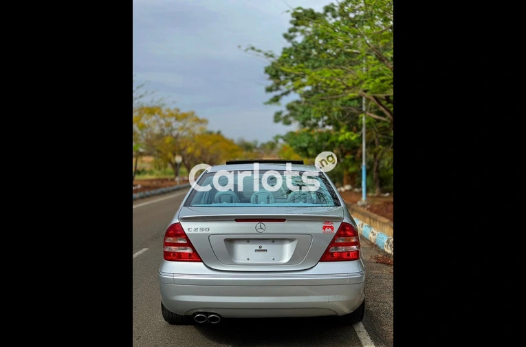 NEW ARRIVAL / FIRST BODY FOREIGN USED 2007 MERCEDES BENZ C230 SPORT - 5/7