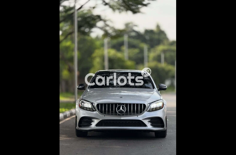 2020 Mercedes Benz C43 AMG - 2/7