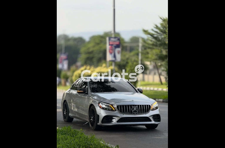 2020 Mercedes Benz C43 AMG - 3/7