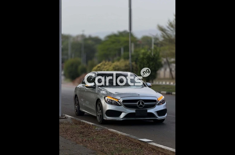 2015 MERCEDES-BENZ C400 - 3/7