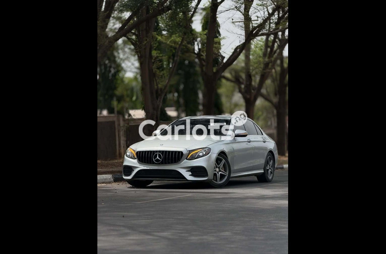 FOREIGN USED 2016 MERCEDES BENZ E300