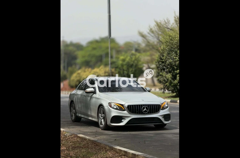 FOREIGN USED 2016 MERCEDES BENZ E300 - 3/7