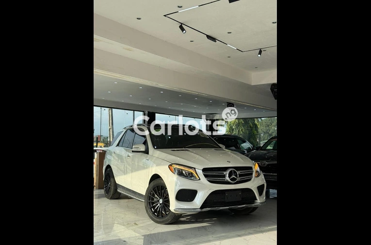 2017 Mercedes Benz GLE350 - 3/7