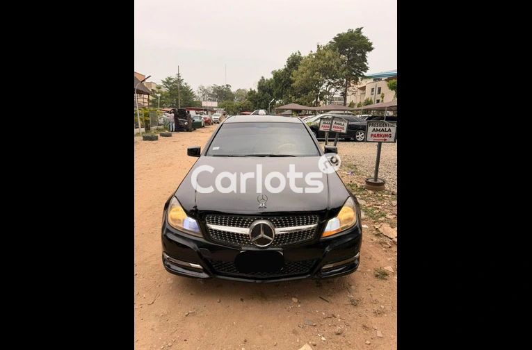 2008 MERCEDES BENZ C300