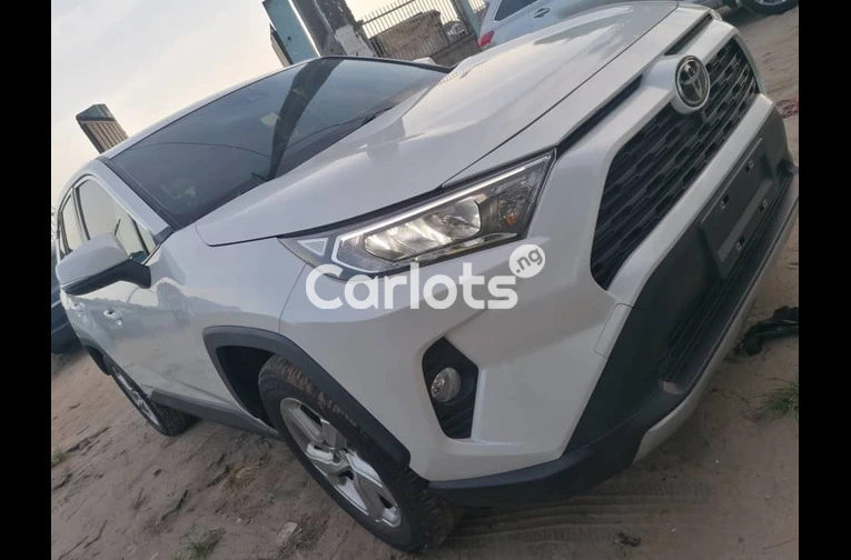 2022 TOYOTA RAV4 PLATINUM