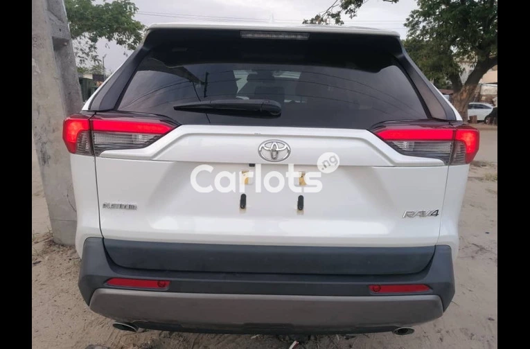 2022 TOYOTA RAV4 PLATINUM - 7/7